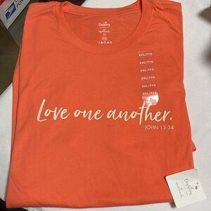 HALLMARK Women’s tee shirt,T-shirt. NWT.